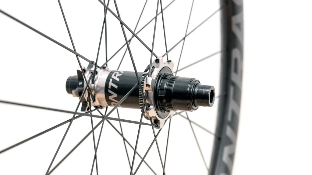 bontrager line pro 30 tlr boost 29&quot; mountain bike wheel review - the bontrager hubs are a thing of beauty, and the rapid drive 108...