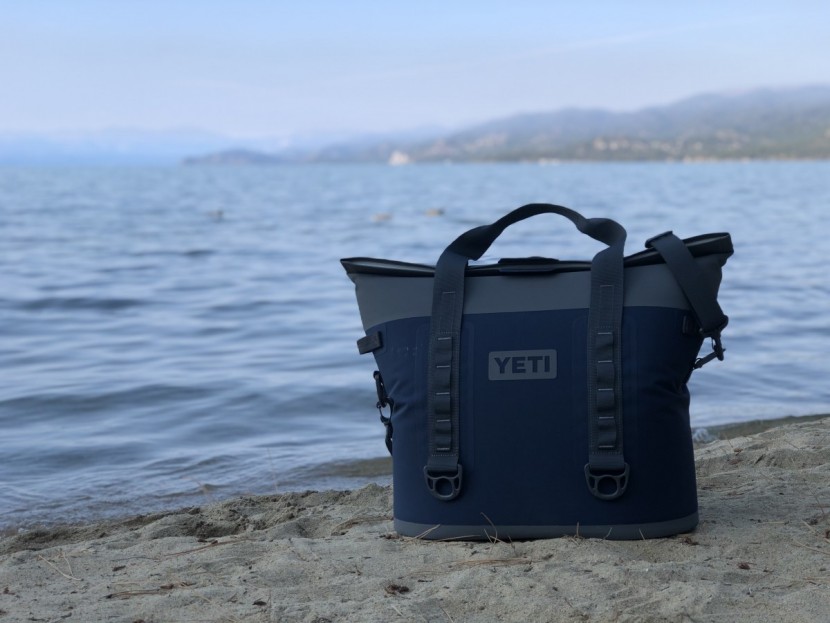 yeti hopper m30 - the shoulder strap easily catches on the protruding top corners of...