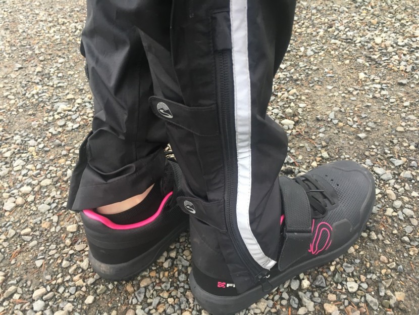 rain pants womens - the brilliant lower leg design on the showers pass transit pants...