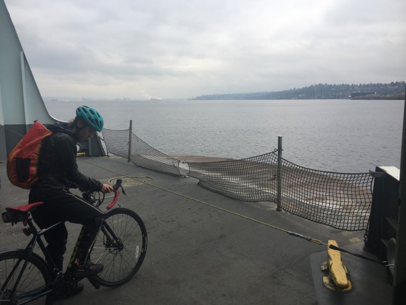 showers pass transit for women - cloudy skies ahead? no worries, ride on when you&#039;re wearing the...