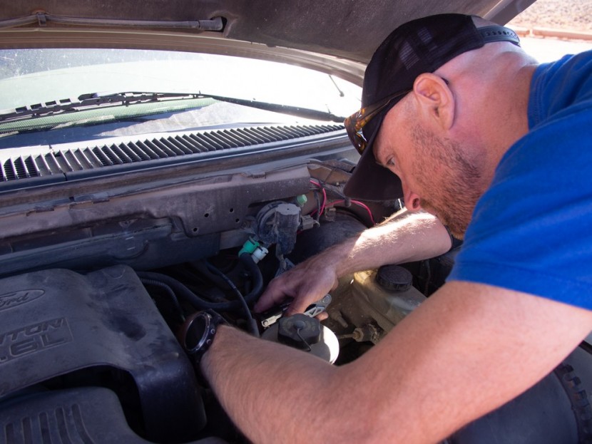 gerber center-drive - roadside, wild country vehicle repairs require cleverness. and a...