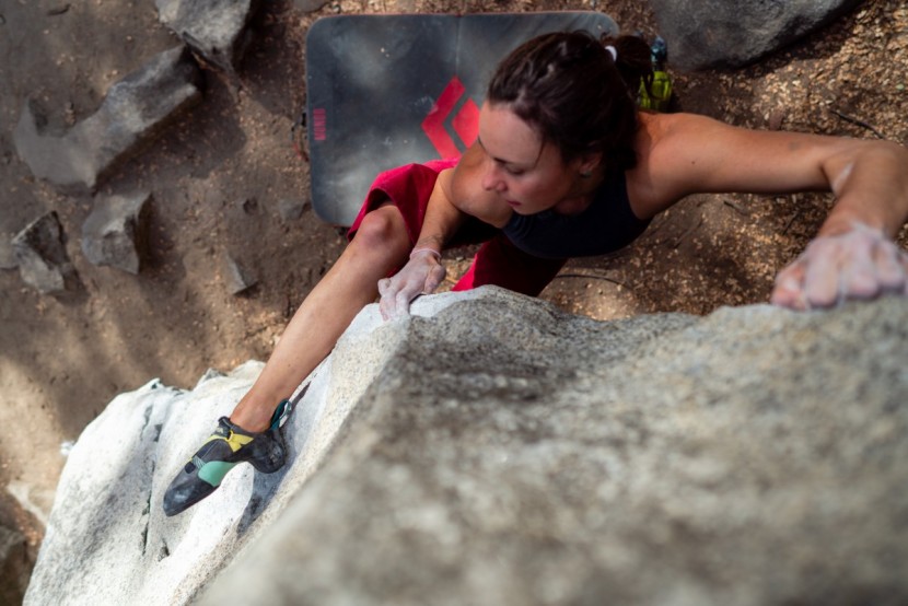 scarpa arpia for women - heel hooking in the arpia.