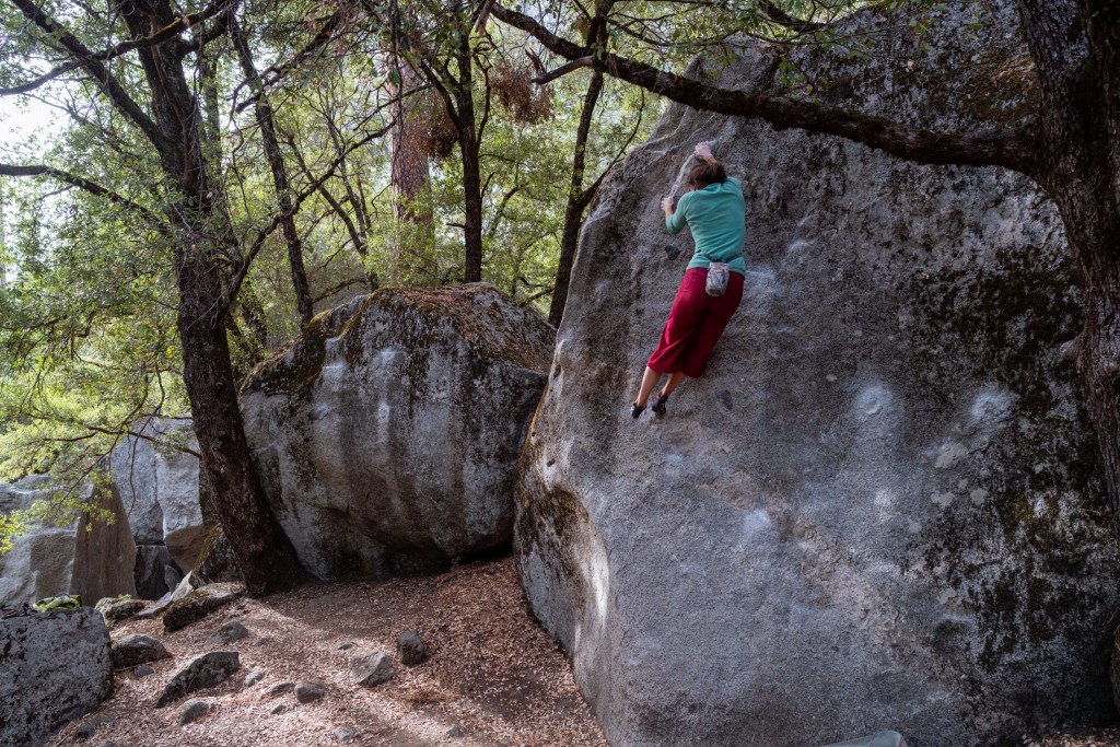 climbing shoes womens - a comfortable shoe is crucial for a good warm-up. we always wear a...