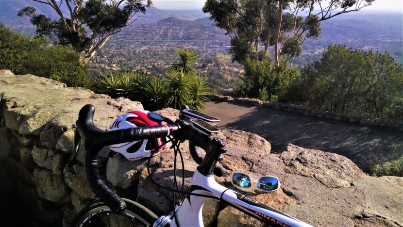 cateye quick - the quick is best suited for tooling around on one bike, ideally on...