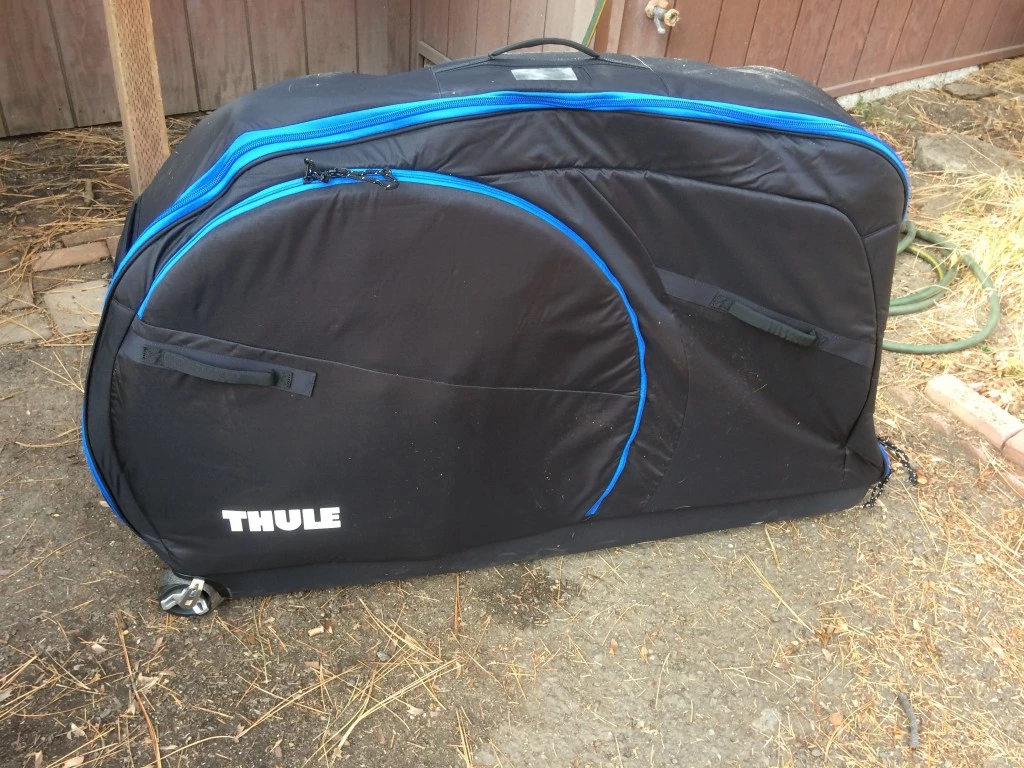 thule round trip traveler bike travel case review - the round trip traveler is quite difficult to use with larger...