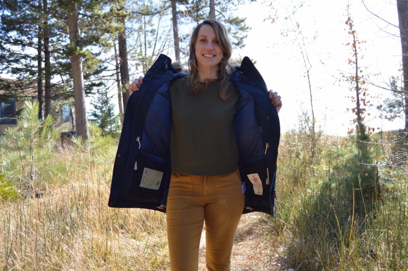 fjallraven singi down for women - the singi has two interior mesh pockets that can be used to store a...