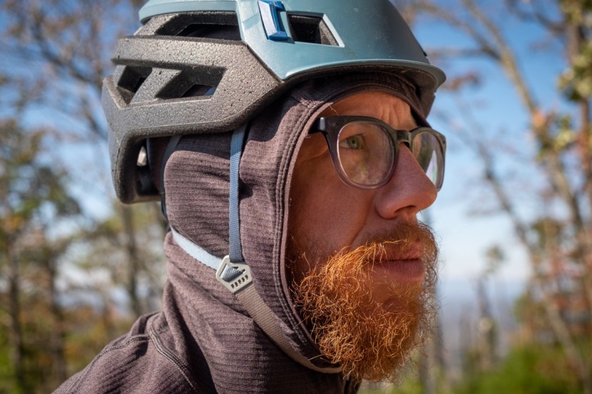 mountain hardwear type 2 fun 3/4 zip hoody - the type 2 fun fit great under a helmet.