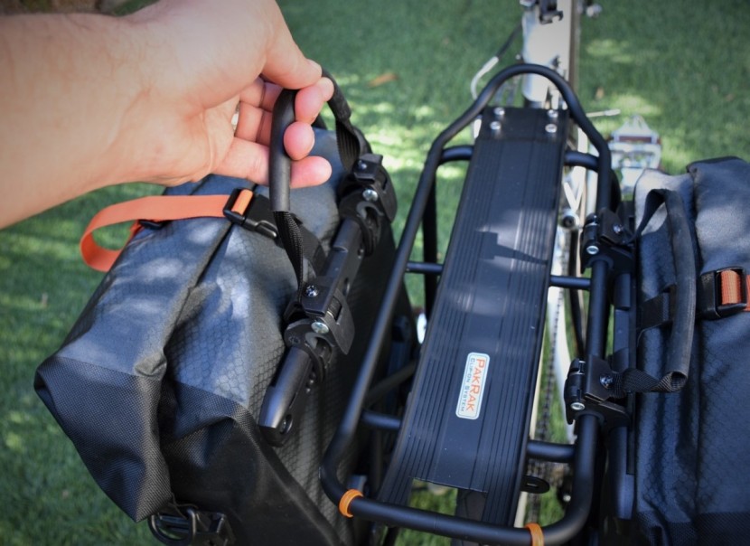 ortlieb gravel pack - all the ortlieb products have thoughtful and user-friendly designs.