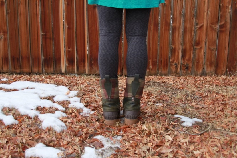 leggings, a skirt, and the sienna 2 - a really nice combo!