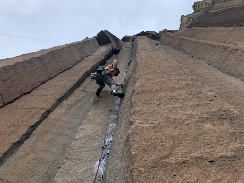 climbing cams - alon dahari punching it through the low thin fingers crux of monster...
