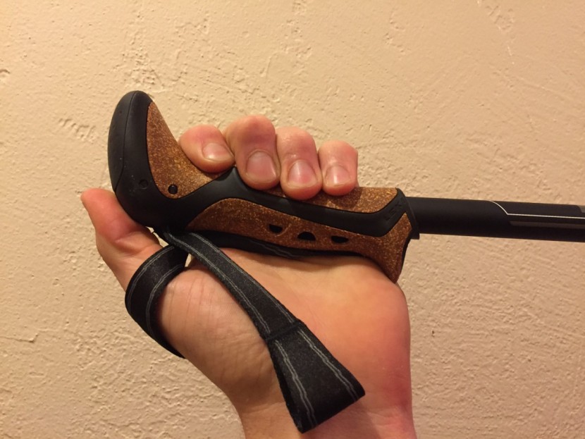 leki makalu lite cor-tec - we found the makalu&#039;s faux-cork grip to be firm and rubbery.