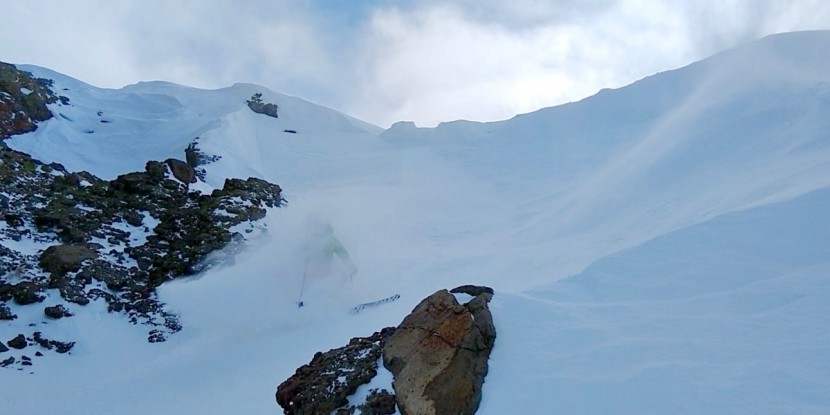 dragon nfx - putting the nfx through the wringer in the windy steeps.