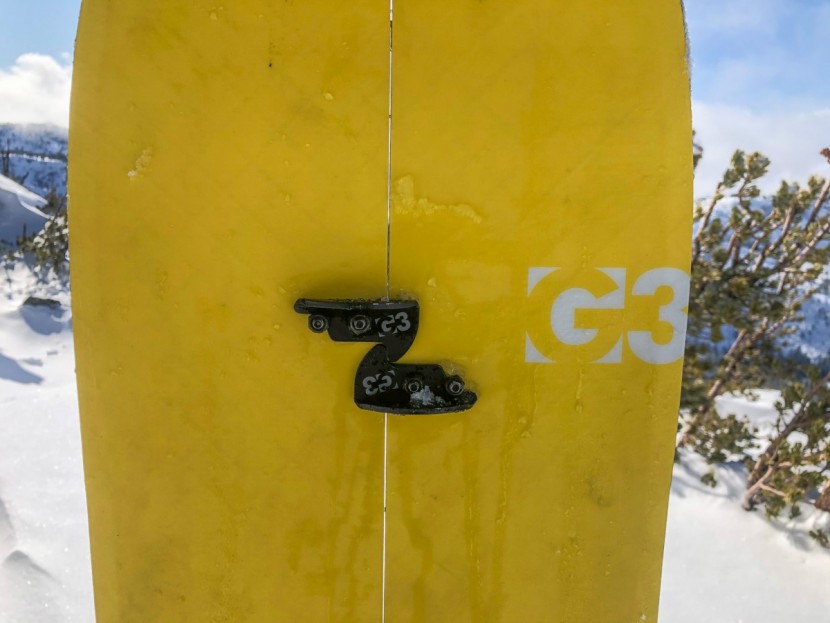 splitboard - the fiberglass-based and nylon supported topsheet of the g3 axle has...