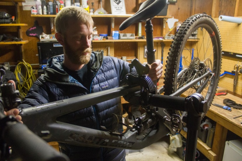 eclypse repair stand - regardless of some minor limitations, this stand provides plenty of...