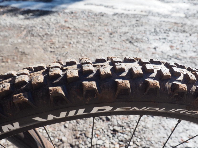 michelin wild enduro front 2.4 - the spaced-out knobs with minimal ramp provides excellent braking...