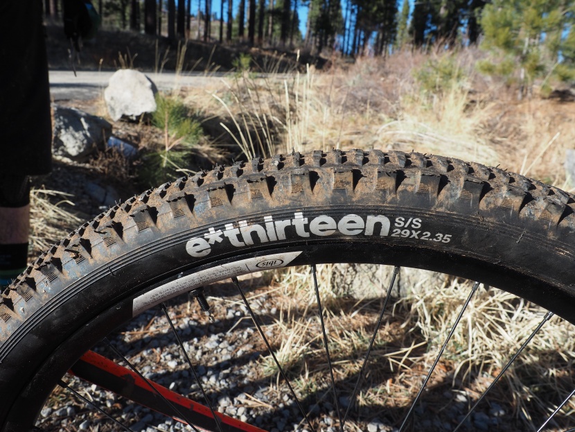 e*thirteen semi-slick plus 2.35 - aggressive cornering knobs paired with very low-profile center knobs.