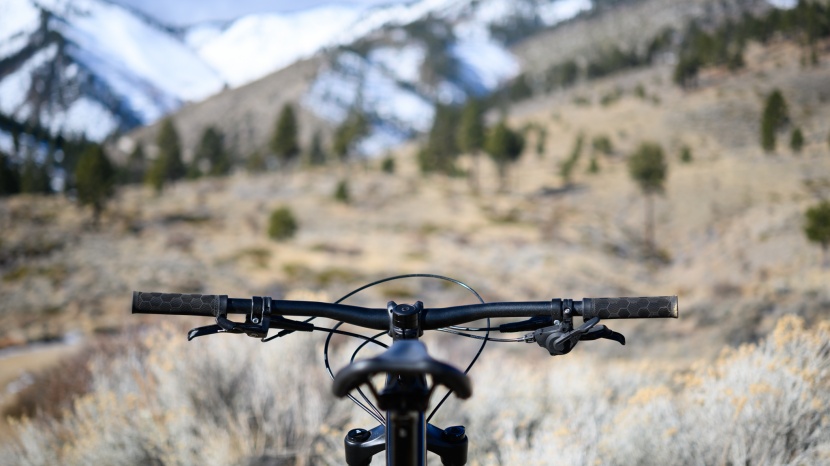 trek fuel ex 5 - the cockpit setup was good but not great. testers would have...