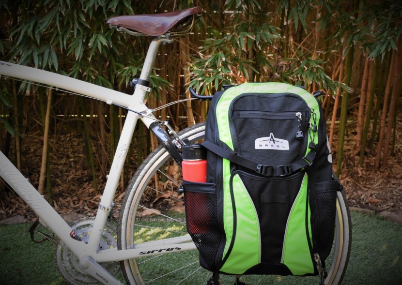 arkel bug pannier backpack - the bug pannier provides a large volume and plenty of versatile...