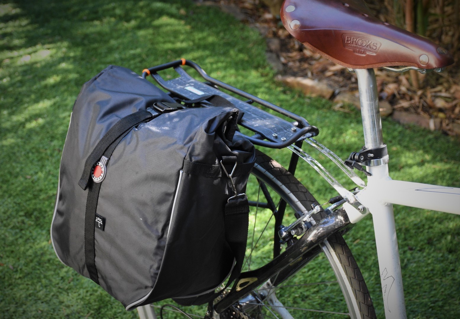 Banjo Brothers Waterproof Pannier - Freewheeler Bike Shop