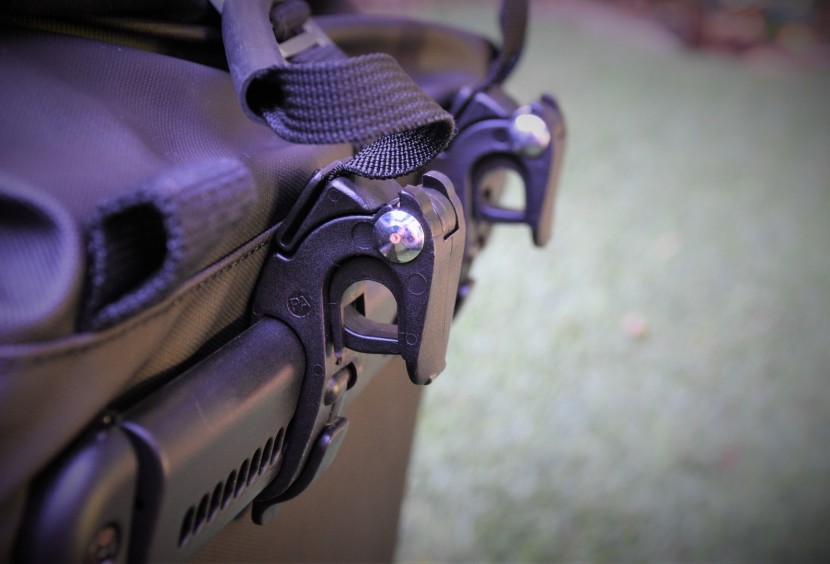 the extra sizing clips help ensure that the mounting hooks have the...