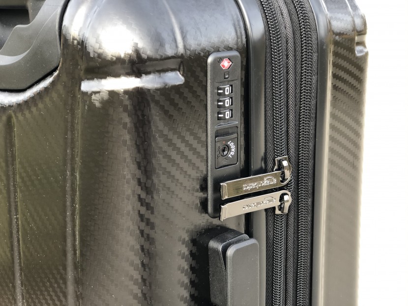 amazon basics oxford expandable 20&quot; - seems like a convenient feature to have an integrated lock right...