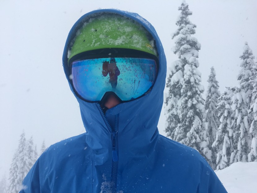 Norrona Trollveggen Gore-Tex Light Pro - Women's Review | Tested Norrona Trollveggen Gore-Tex Light Pro - Women's Review | Tested