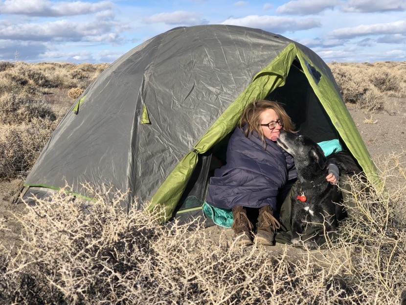 camping blanket - not every camping blanket is capable of replacing a sleeping bag...