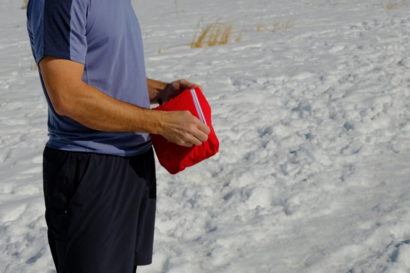 cotopaxi palmas - such a thin, lightweight jacket, definitely doesn&#039;t need a zipper...