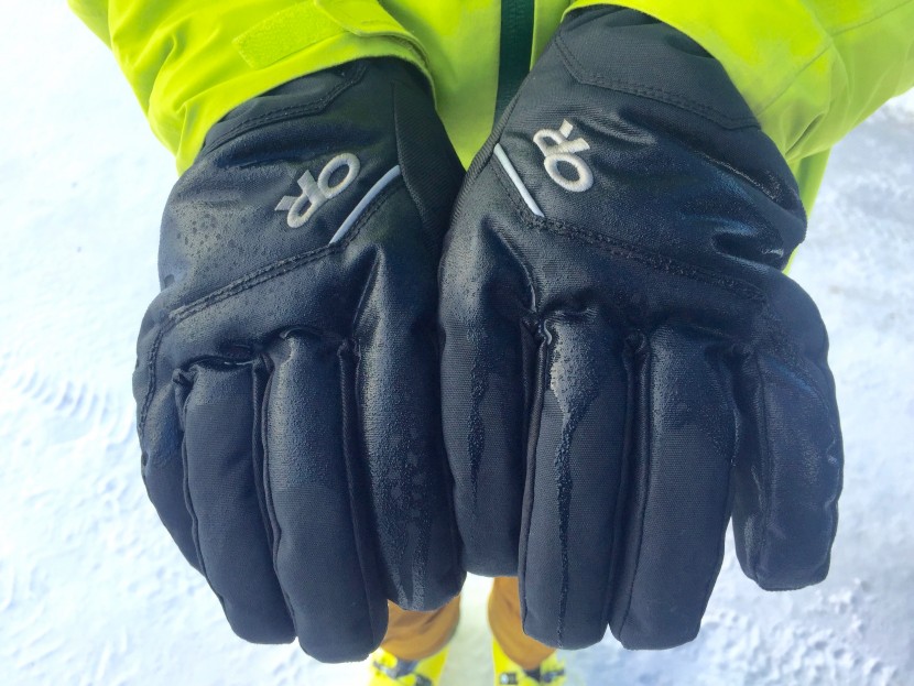 ski gloves - if the outer shell soaks through, the glove will feel wet and heavy...