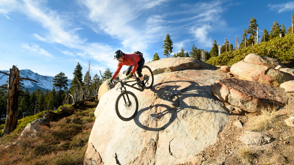 Best mountain bikes discount under 3000 dollars