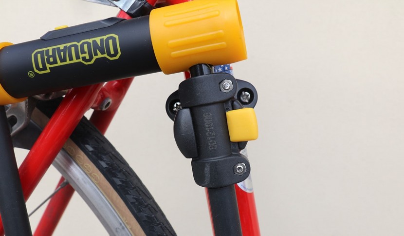 onguard bulldog dt - the mount that comes with the onguard bulldog is reliable on paved...