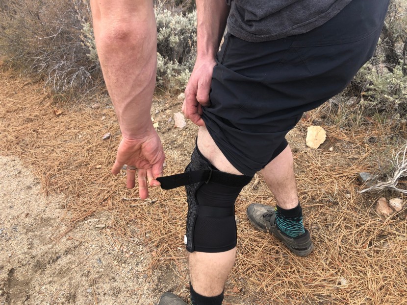 100% surpass - the steathy straps help secure the pads to your legs.