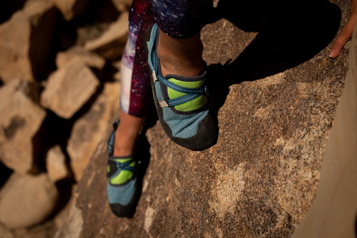 childrens climbing shoes