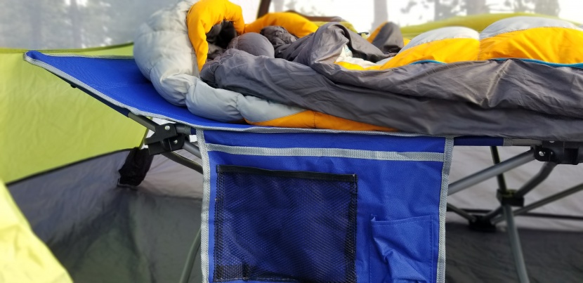 kingcamp folding deluxe - the integrated organizer is a nice bonus feature.