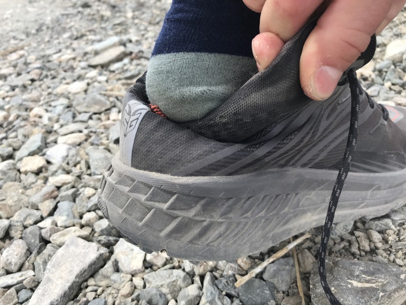 hoka one one speedgoat 2 mid wp
