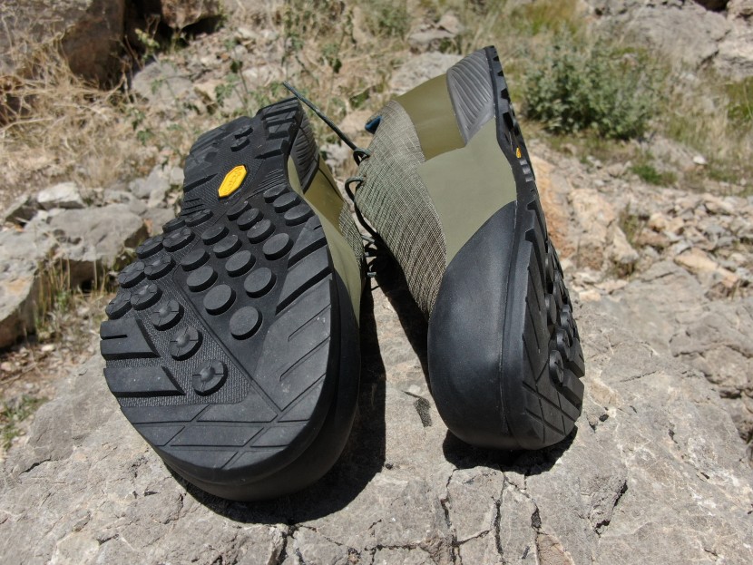 arc&#039;teryx konseal fl - a peek at the outsole of the konseal.