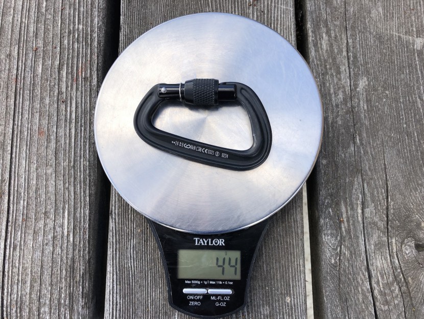 black diamond liteforge screwgate - this compact locker weighs in at 44g, as seen on the scale, and...