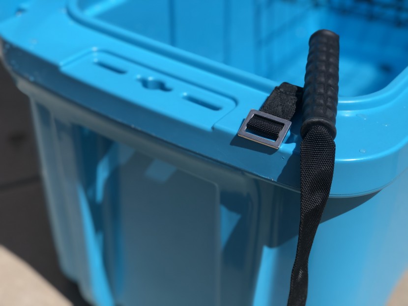 arctic zone titan deep freeze 55qt - the webbing handles of the titan come off easily if you find...