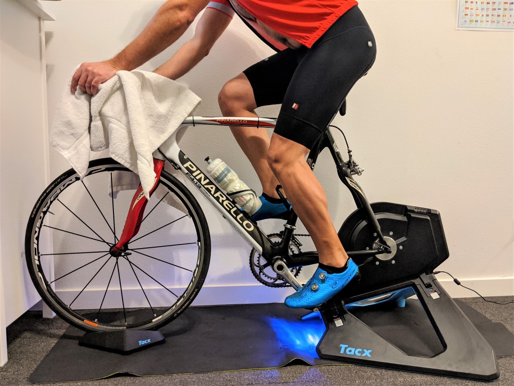 Road bike store home trainer