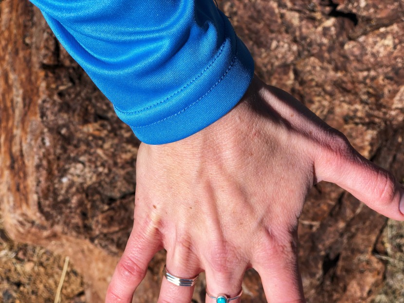 baleaf upf 50 crew for women - we'd prefer slightly longer sleeves on this shirt to better...