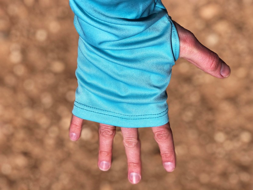 columbia pfg tidal tee hoodie for women - seriously. these sleeves are long.