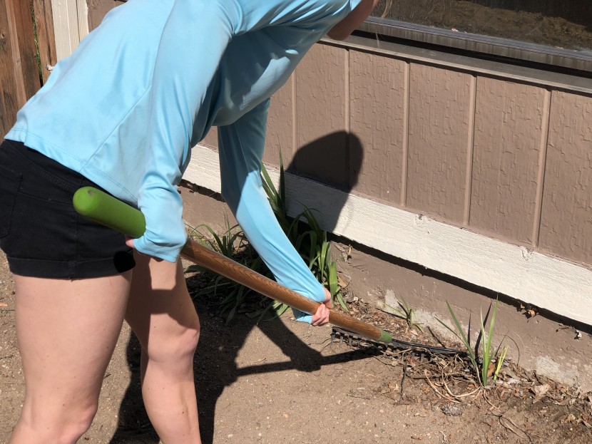 columbia pfg tidal tee hoodie for women - after doing some yard work, there were several noticeable dirt marks...
