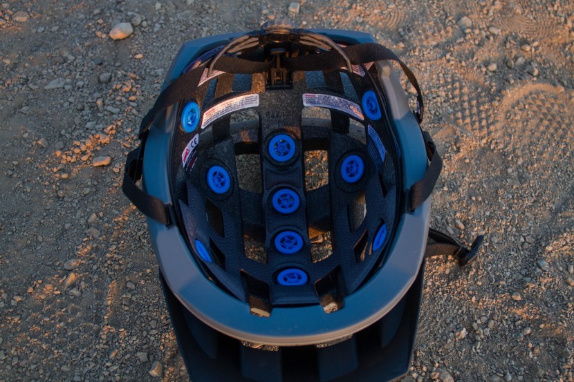 leatt dbx 2.0 - we found that the 360 turbine inserts can create pressure points at...