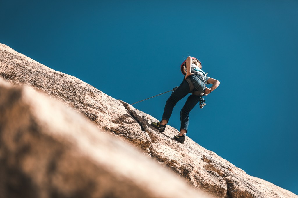 climbing harness kids - a good harness is comfortable to hang in.