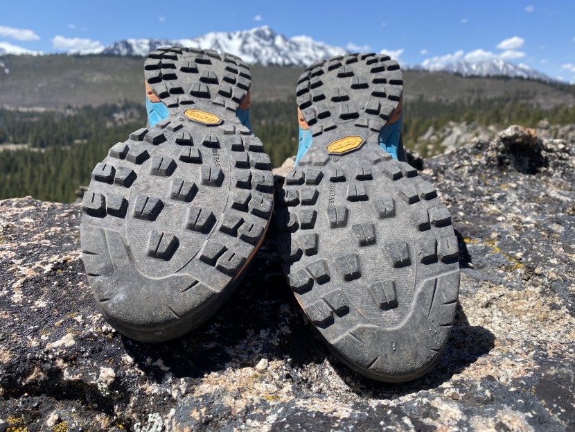 scarpa mescalito - the outsole features a smaller &quot;climbing zone&quot; under the toes...