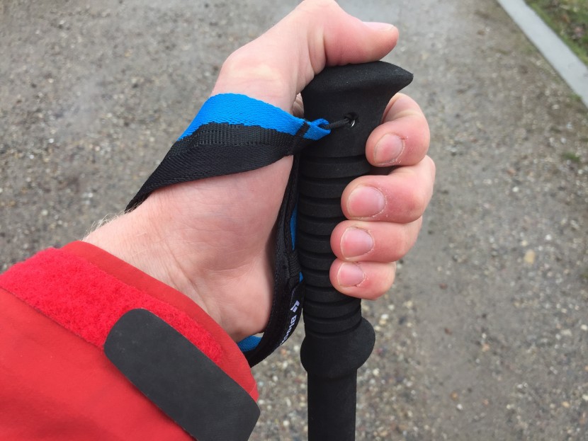 black diamond distance carbon flz - the carbon flz&#039;s ribbed foam grip and thin strap are comfortable...