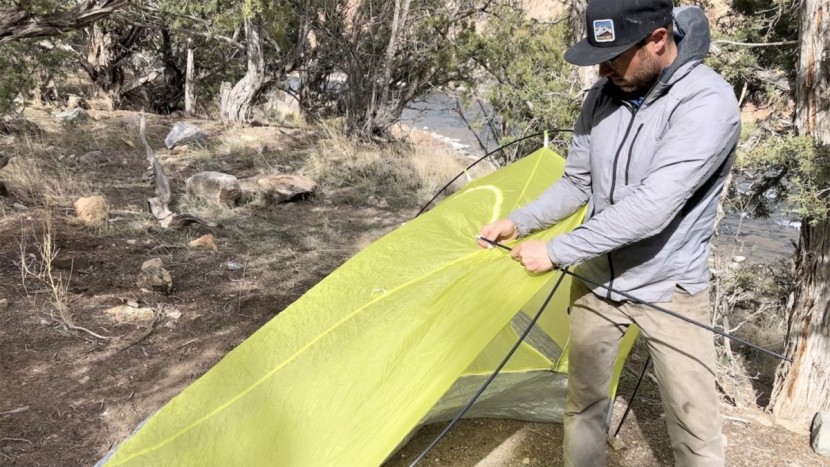 ultralight tent - dedicated pole tents with double-walled construction don&#039;t use mesh...