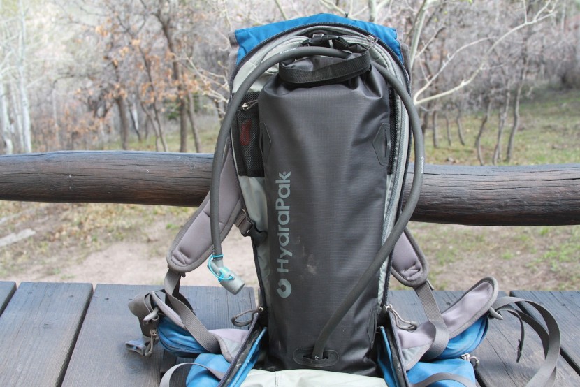 hydration bladder - this hydration system features an insulative sleeve for the bladder...