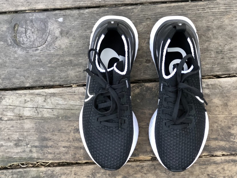 flyknit womens black grey