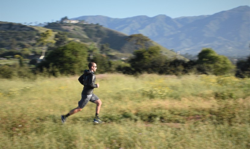 running jacket - the norvan provides impressive weather protection in an ultralight...